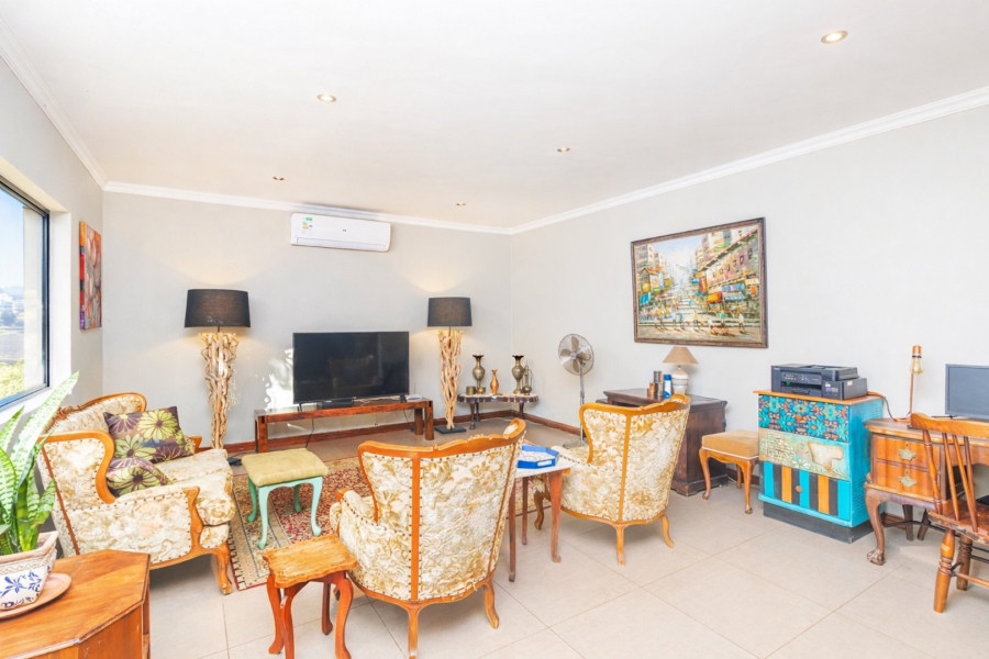 5 Bedroom Property for Sale in Xanadu Eco Park North West